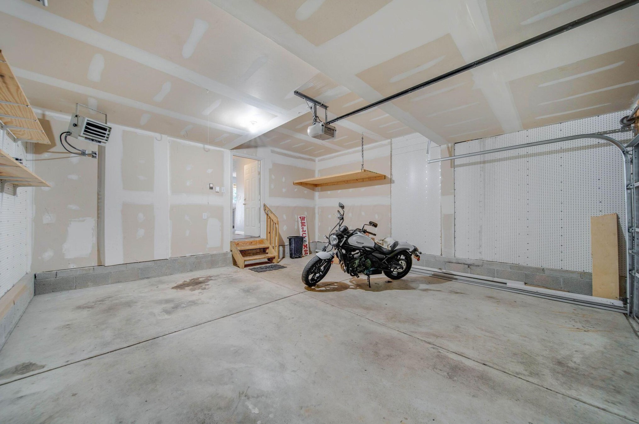 7955 Chapel Stone Rd, Blacklick OH  43004-6013 exterior