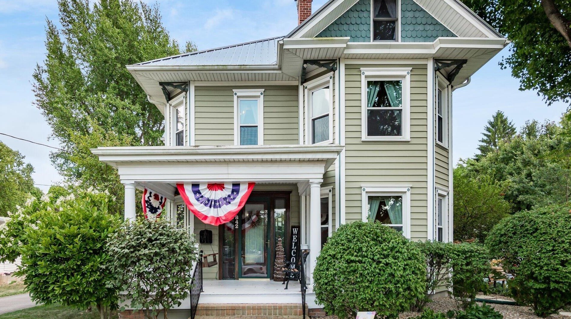842 Lincoln Ave, Lancaster, OH 43130