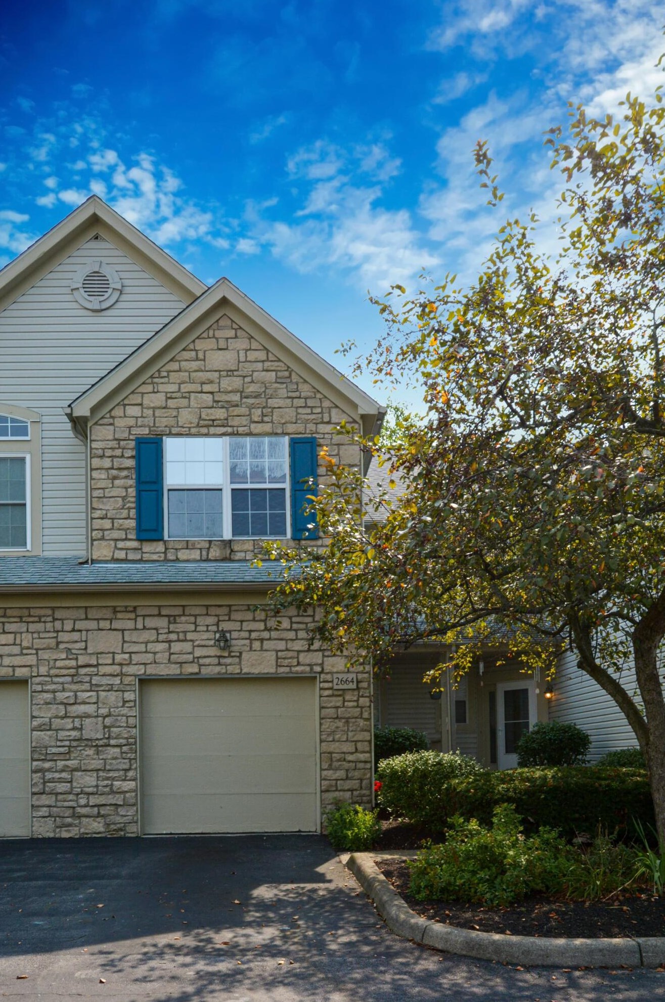2664 Village Pier Ln, Hilliard, OH 43026
