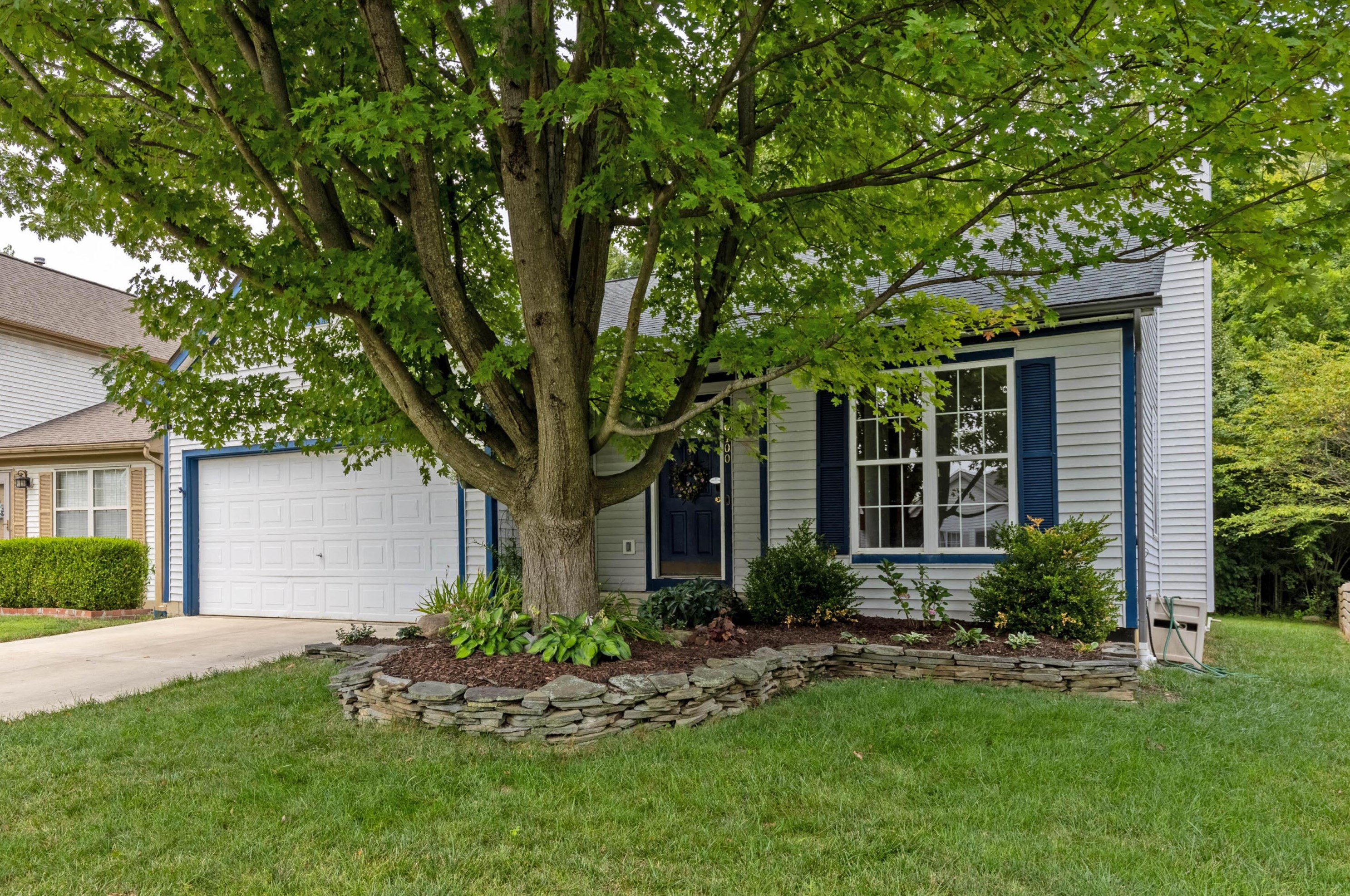 6100 Wexford Park Dr, Columbus, OH 43228-9244