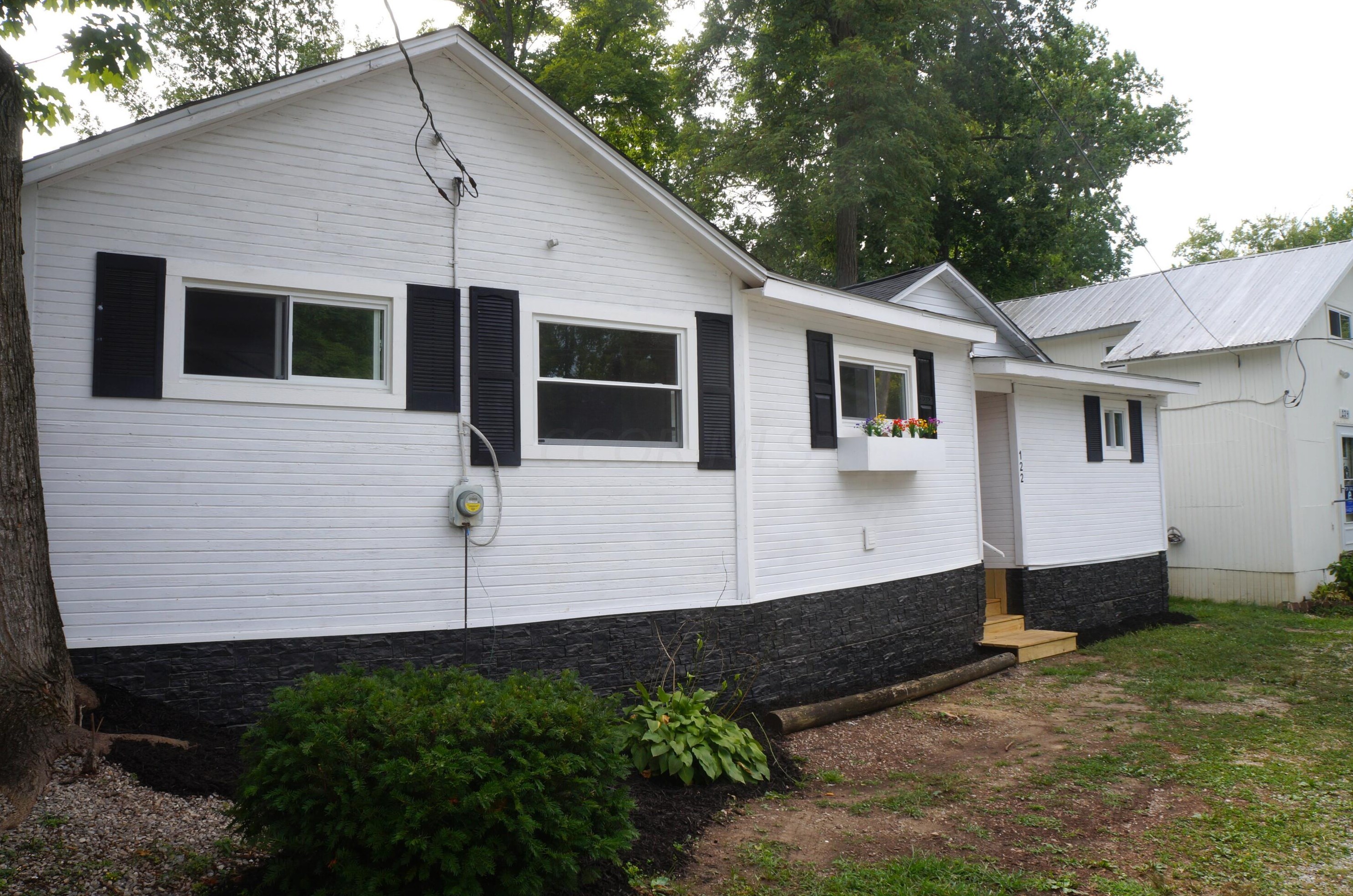 122 7th St, Lancaster, OH 43130