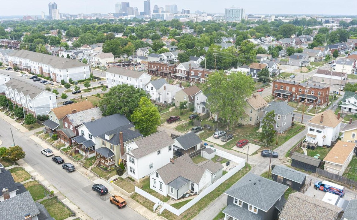 828 Reinhard Ave, Columbus OH  43206-3078 exterior