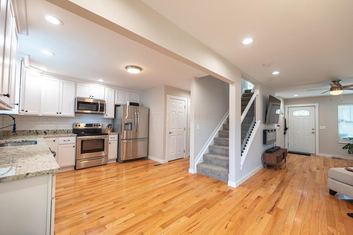 828 Reinhard Ave, Columbus OH  43206-3078 exterior