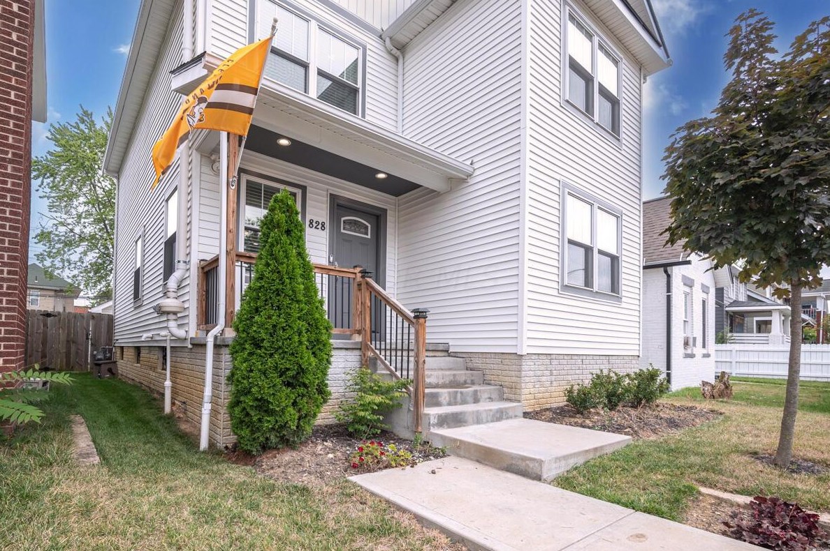 828 Reinhard Ave, Columbus OH  43206-3078 exterior