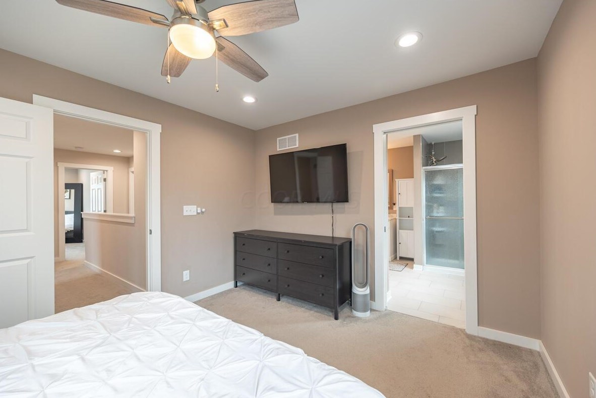 828 Reinhard Ave, Columbus OH  43206-3078 exterior