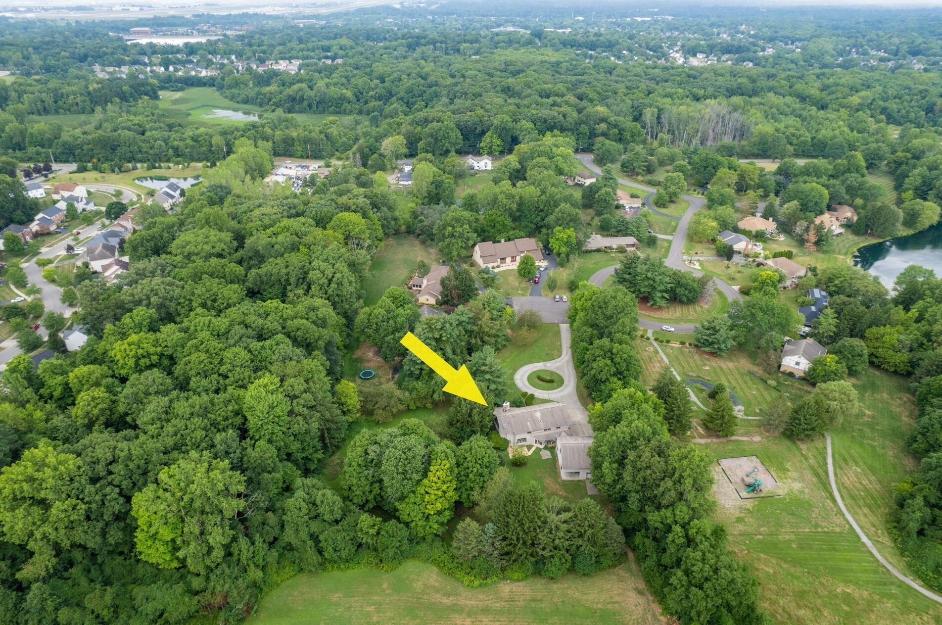 6255 Brooksong Cir, Blacklick, OH 43004