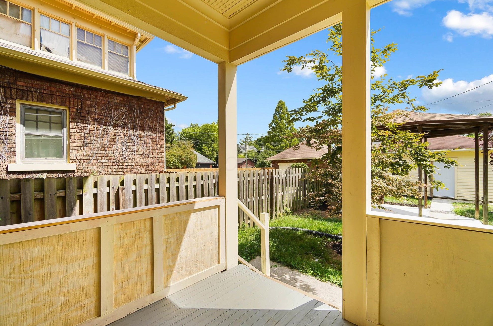 716 Wilson Ave, Columbus OH 43205-2844 exterior