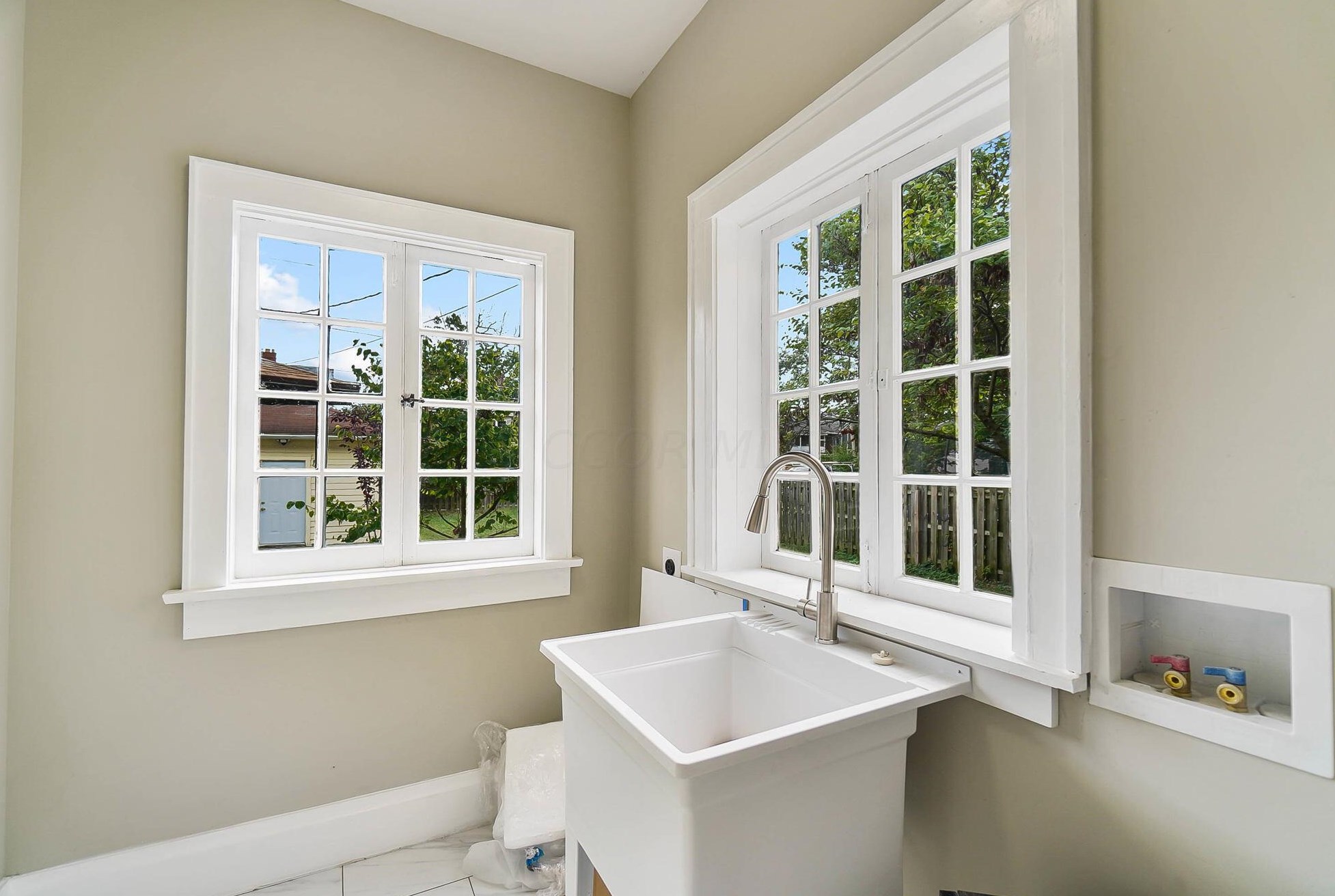 716 Wilson Ave, Columbus OH 43205-2844 exterior