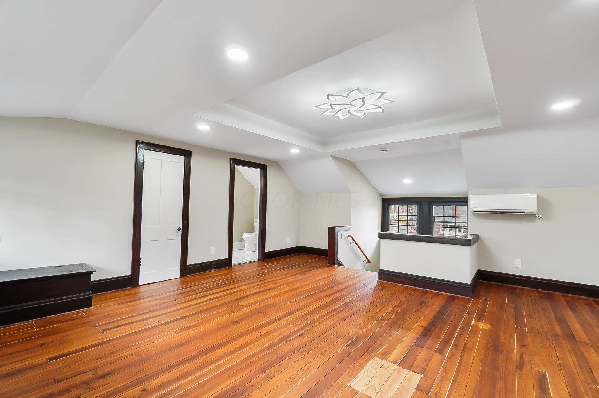 716 Wilson Ave, Columbus OH 43205-2844 exterior