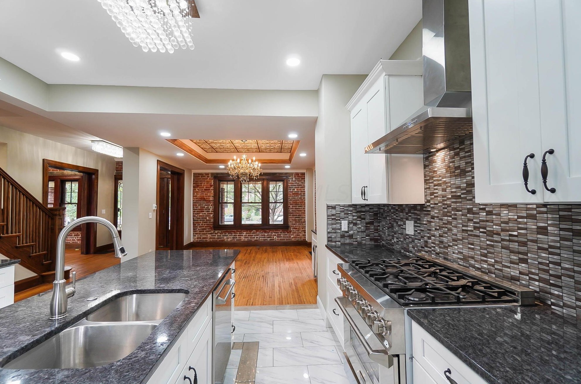 716 Wilson Ave, Columbus OH 43205-2844 exterior