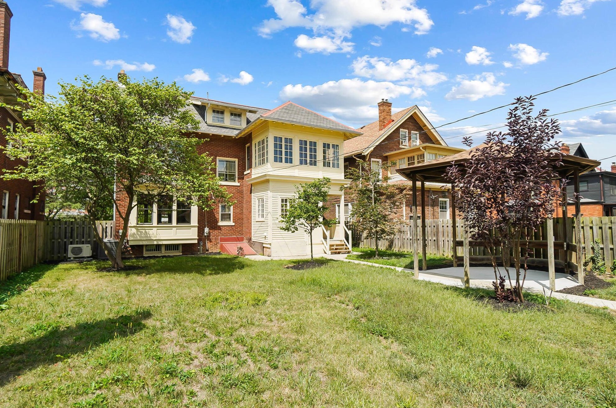 716 Wilson Ave, Columbus OH 43205-2844 exterior