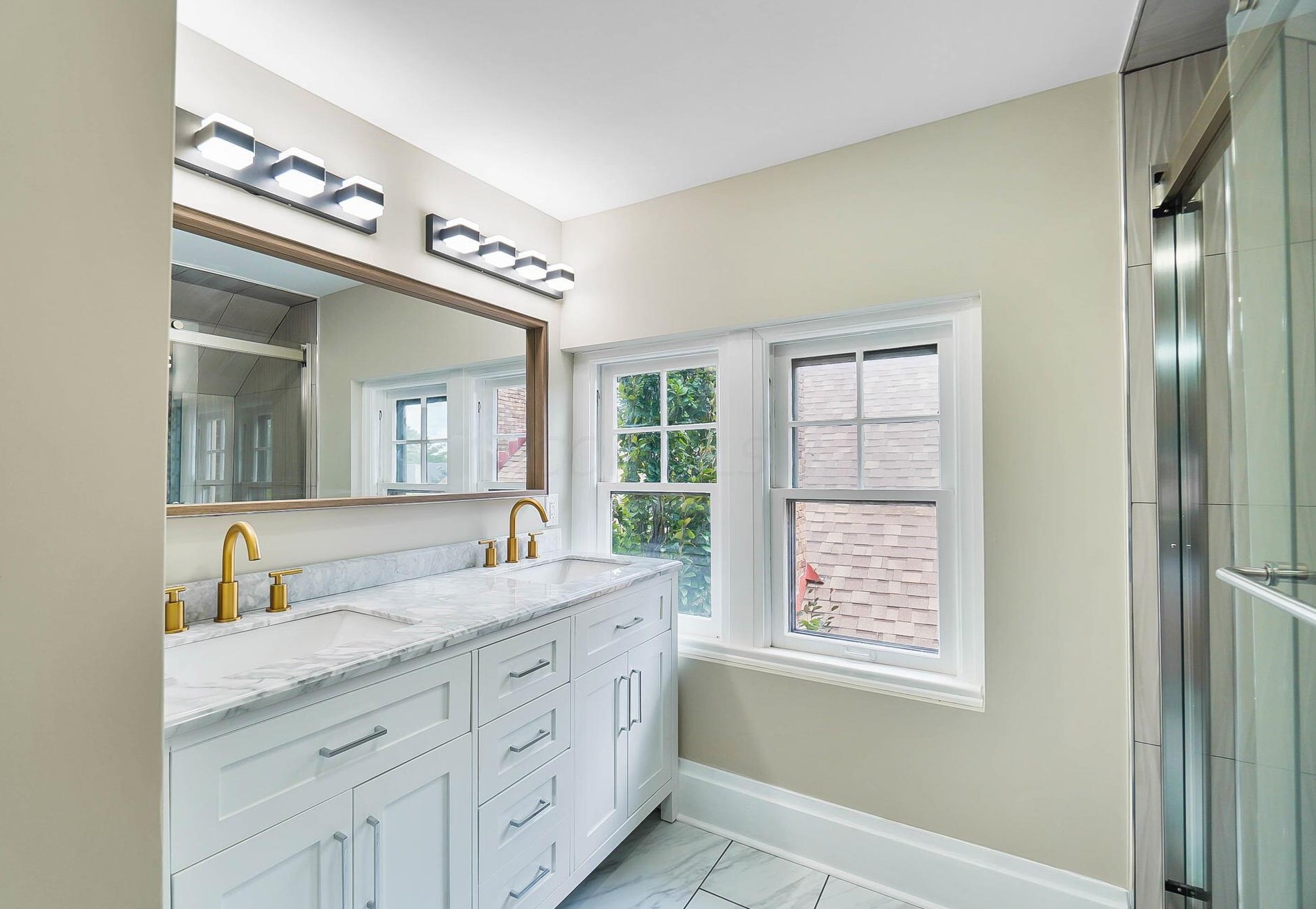 716 Wilson Ave, Columbus OH 43205-2844 exterior