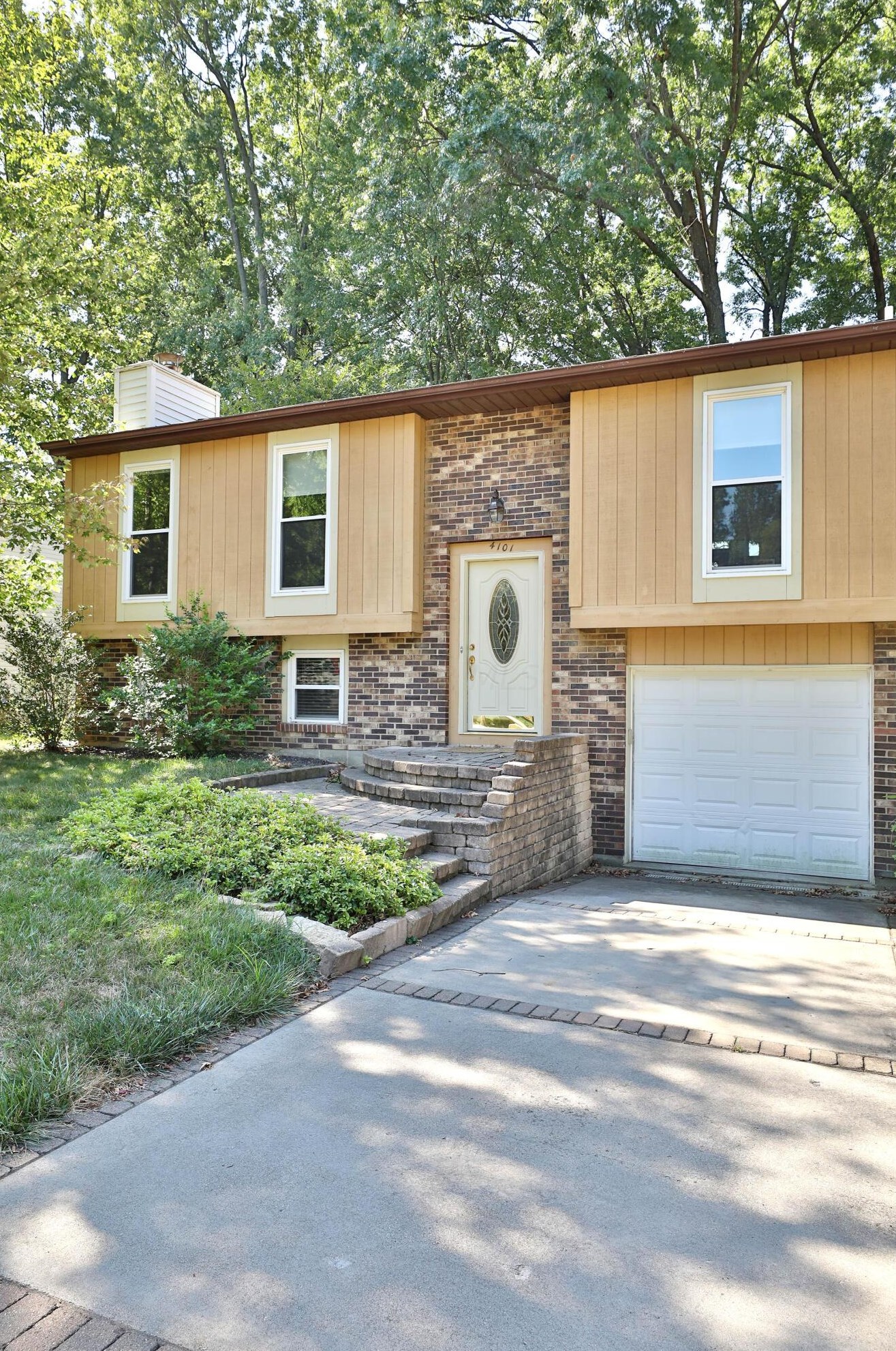 4101 Beauty Rose Ave, Westerville, OH 43081