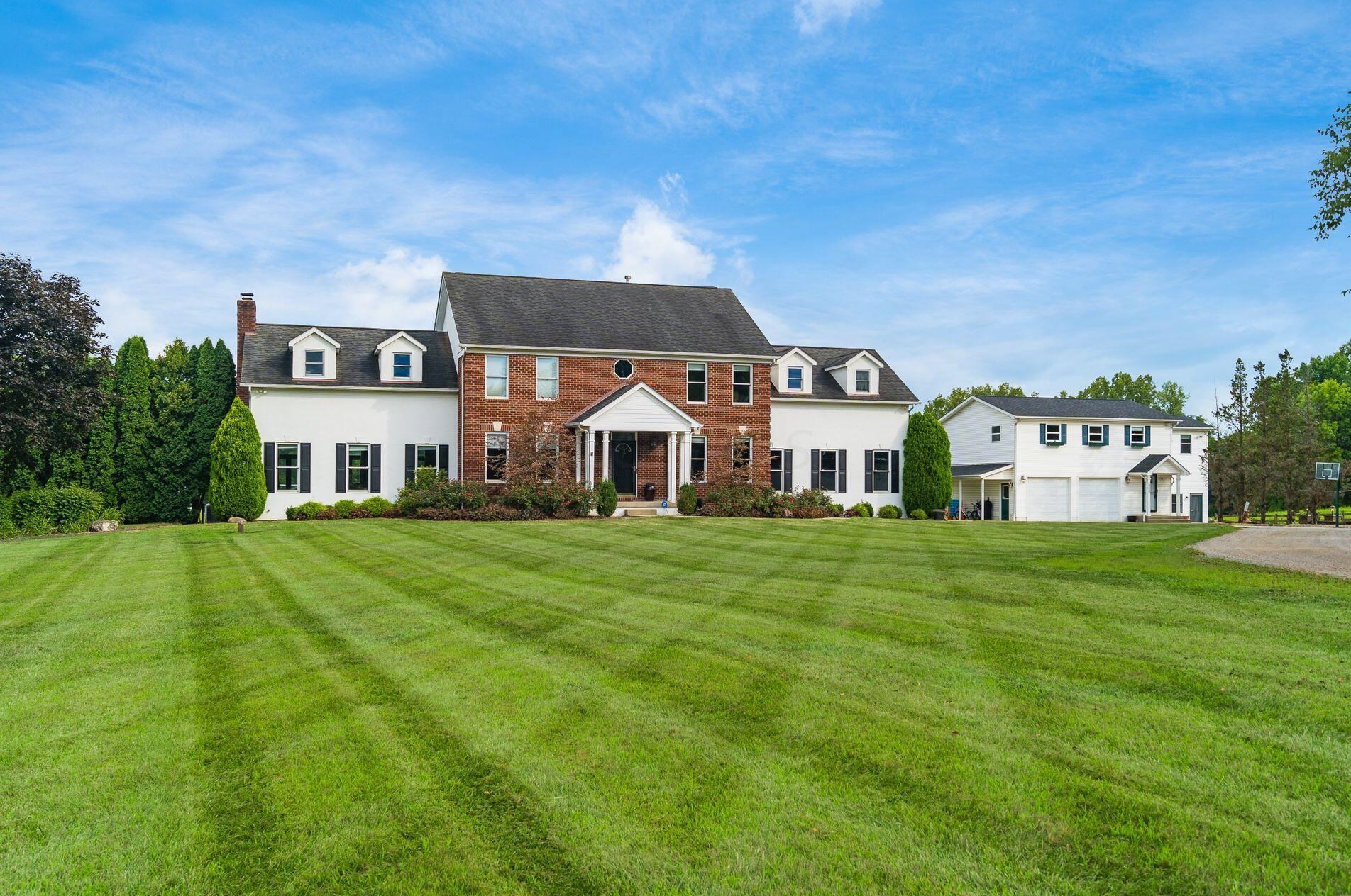 10355 Allen Rd, Pickerington, OH 43147