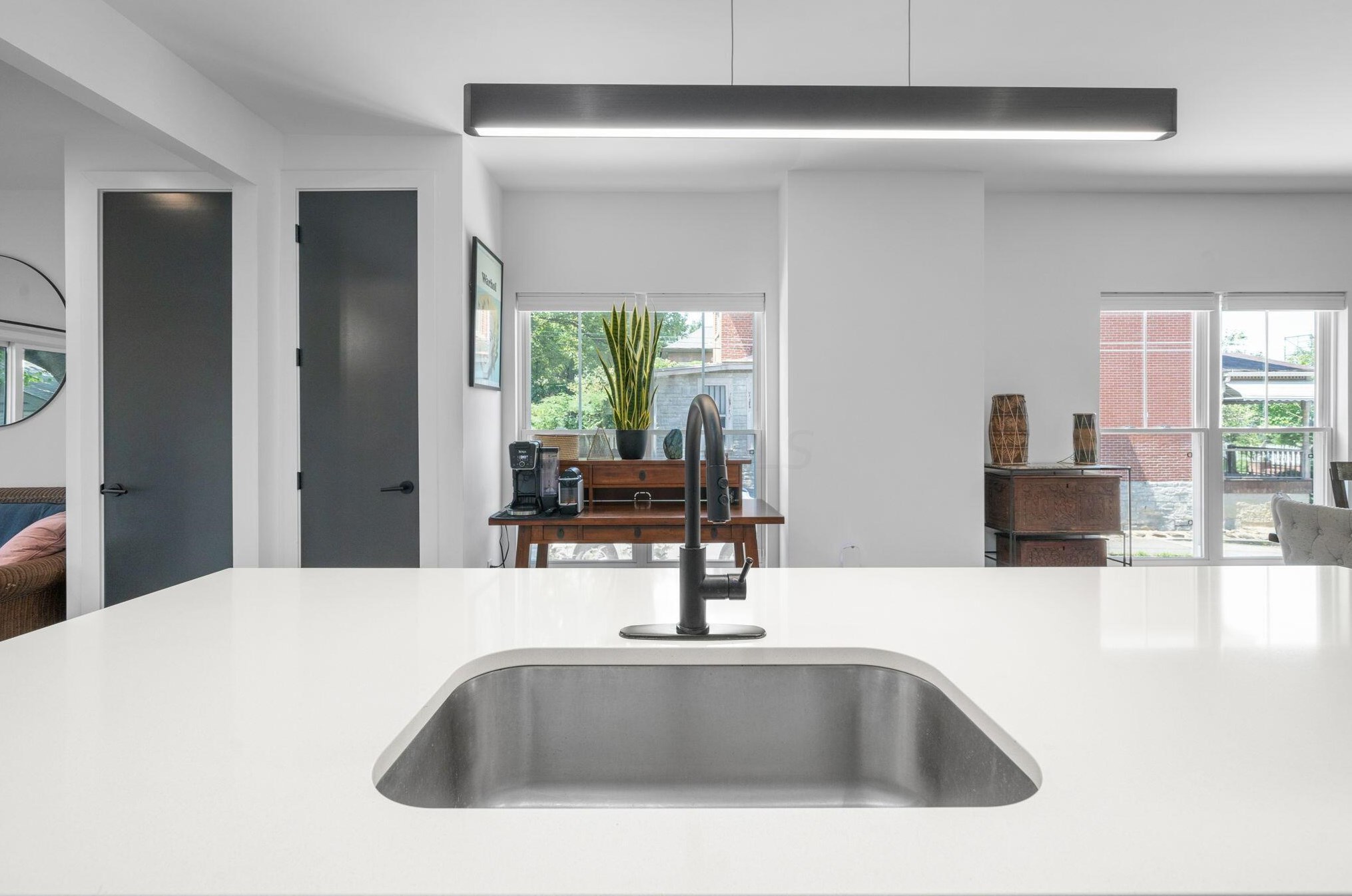 941 Franklin Ave, Columbus OH 43205-1225 exterior