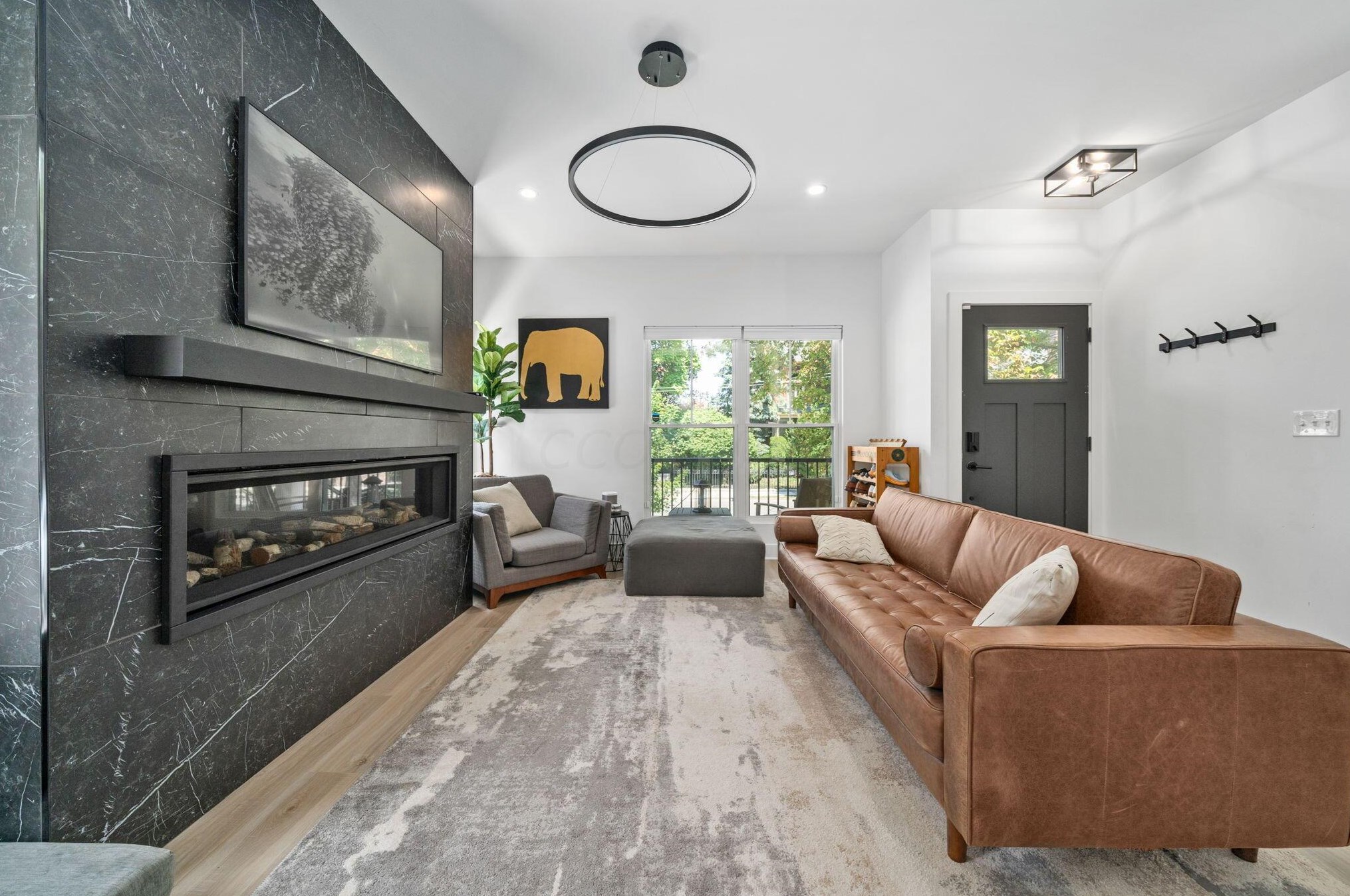 941 Franklin Ave, Columbus OH 43205-1225 exterior