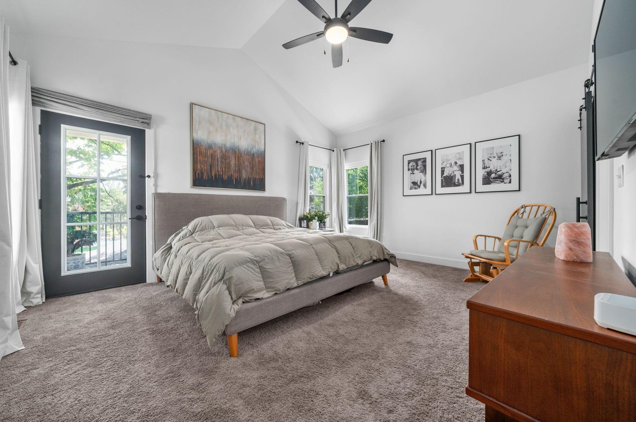 941 Franklin Ave, Columbus OH 43205-1225 exterior