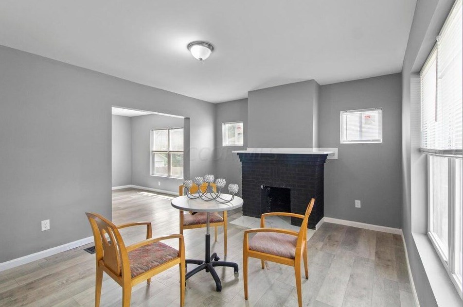2494 Parkwood Ave, Columbus, OH 43211-1847
