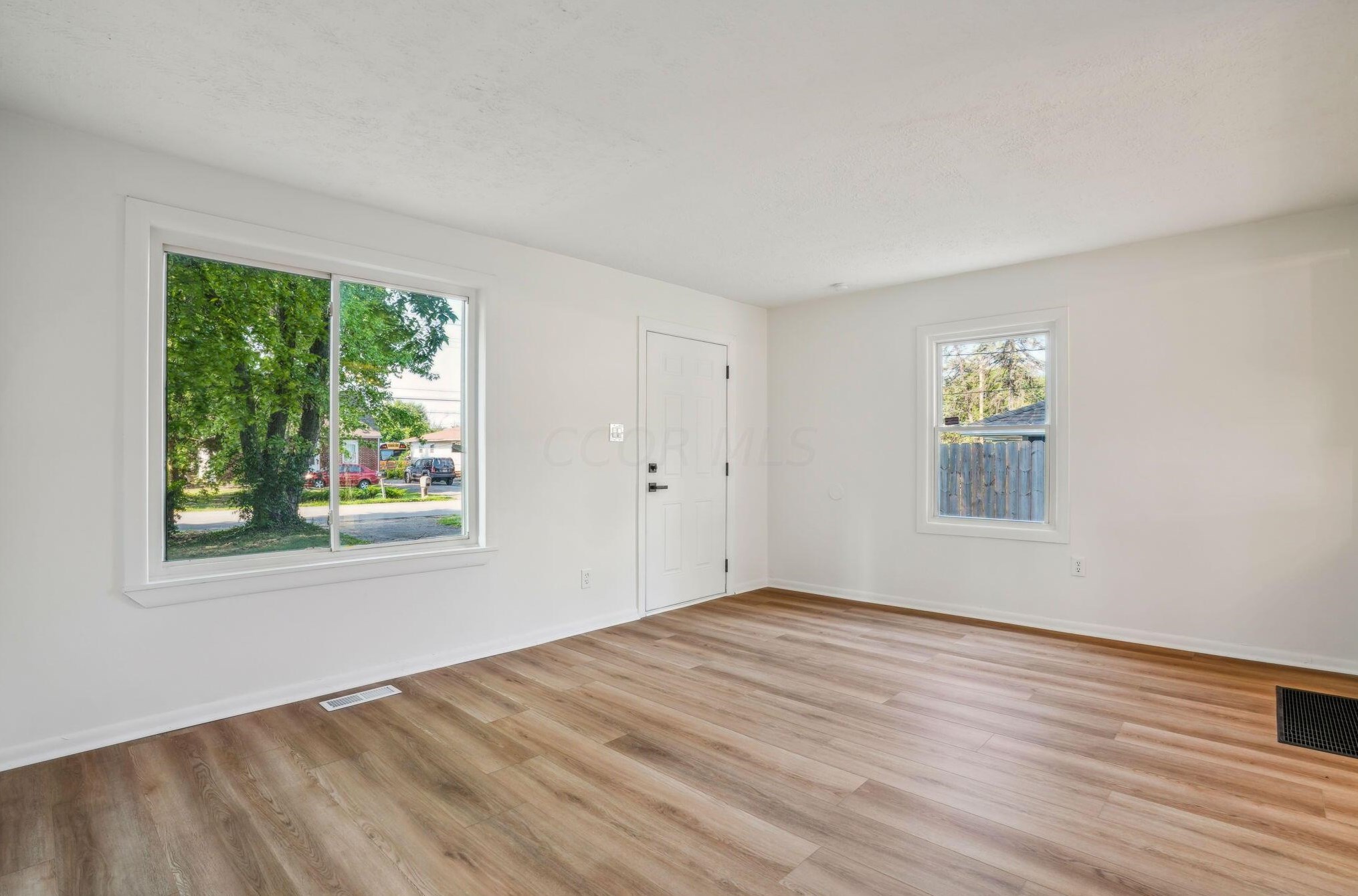 3436 Deshler Ave, Columbus, OH 43227-3539