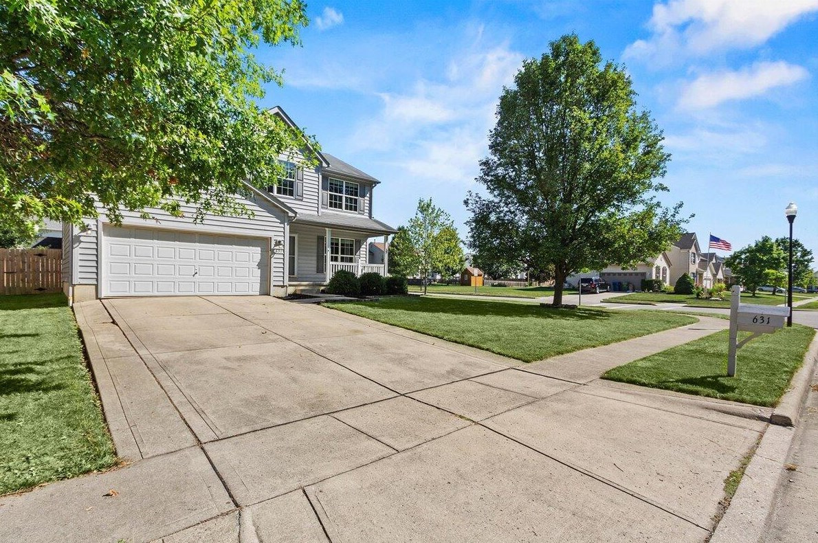 631 Quail Hollow Dr S, Marysville, OH 43040