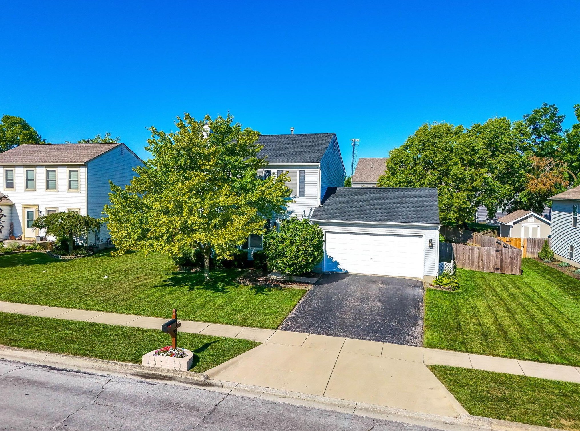 2691 Westrock Dr, Hilliard, OH 43026