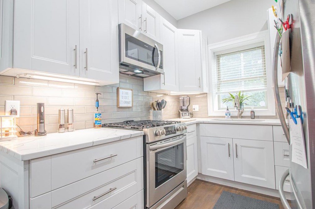 74 Ohio Ave, Columbus OH  43203-1386 exterior