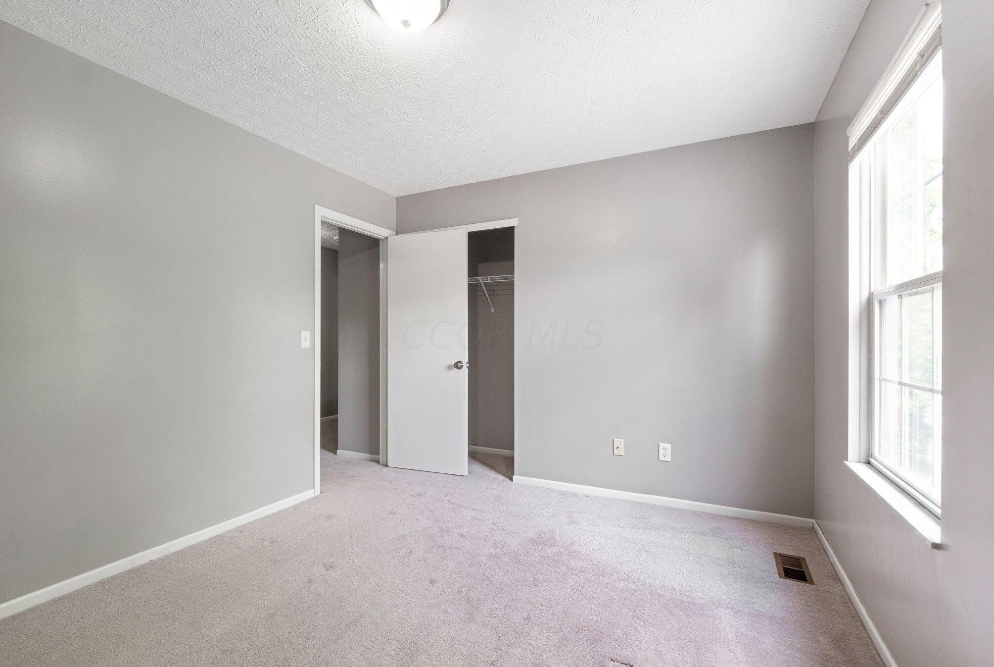 3420 Steiner St, Columbus OH  43231-7363 exterior