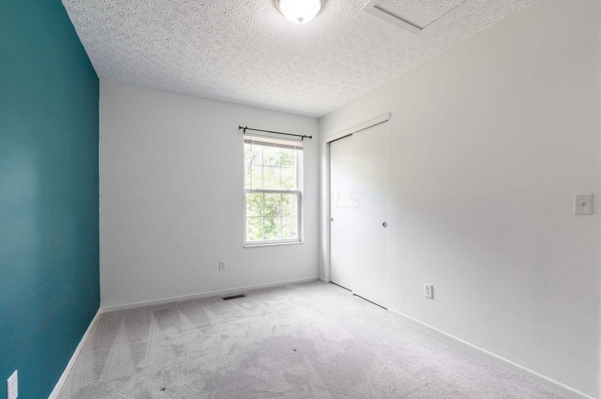 3420 Steiner St, Columbus OH  43231-7363 exterior