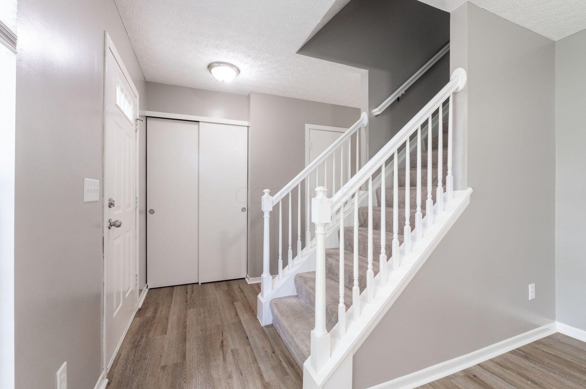 3420 Steiner St, Columbus OH  43231-7363 exterior