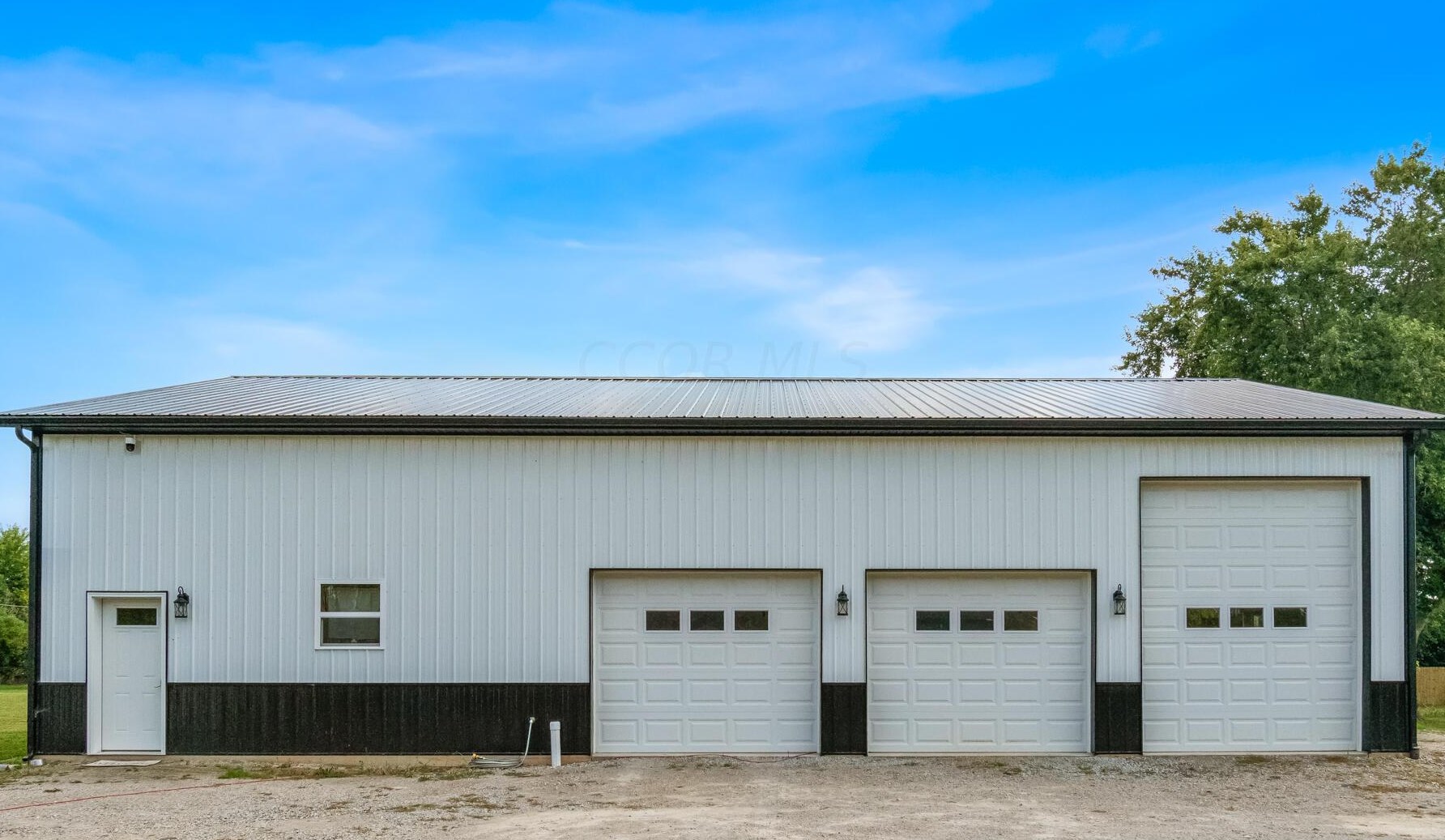 414 N Goodbread St, Wyandot, OH 44849