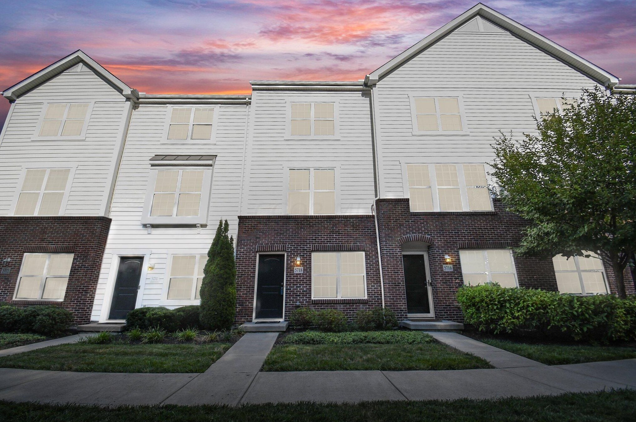 5718 Pittsford Dr, Westerville, OH 43081