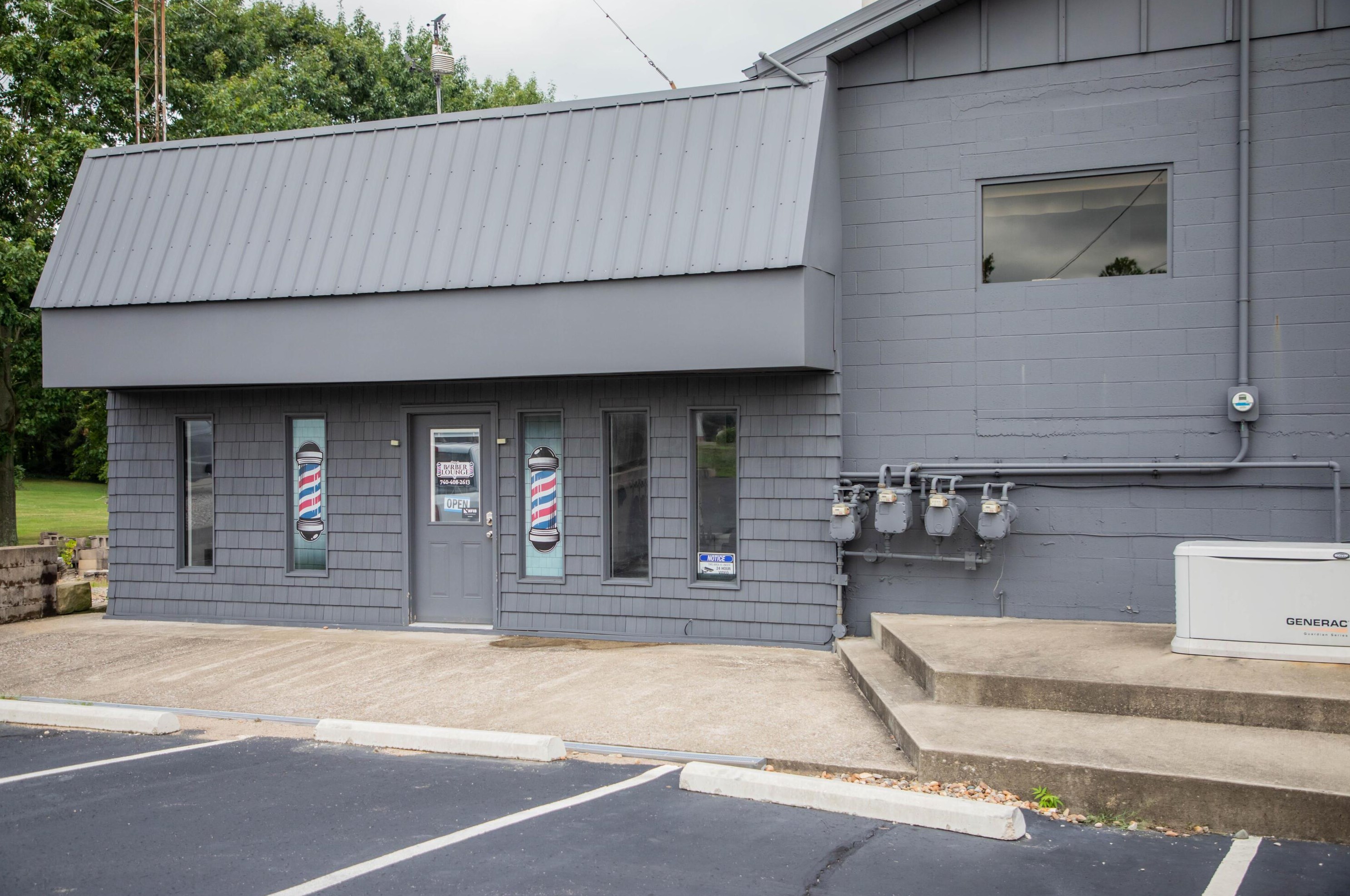 2882 Mcfarland Dr, Zanesville, OH 43701