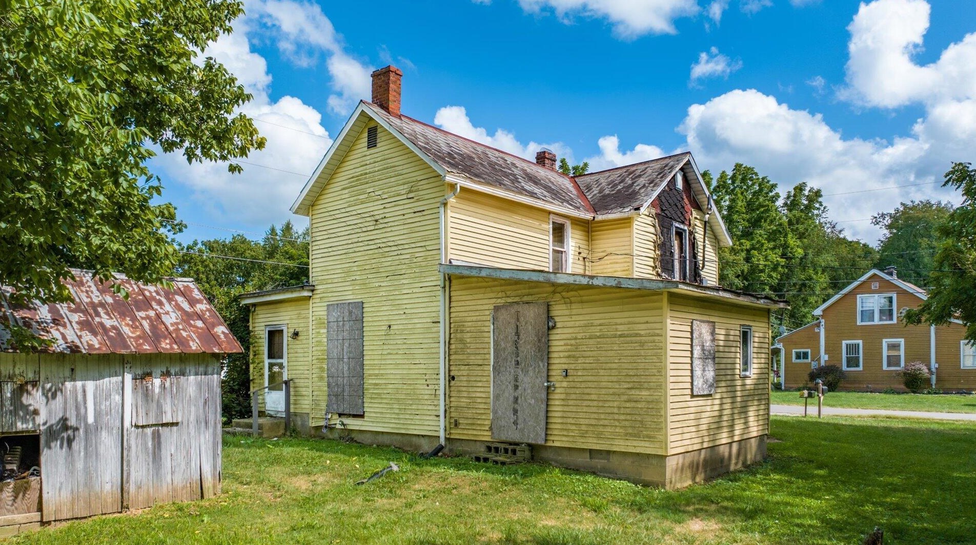 7450 Broad St Nw, Carroll, OH 43112