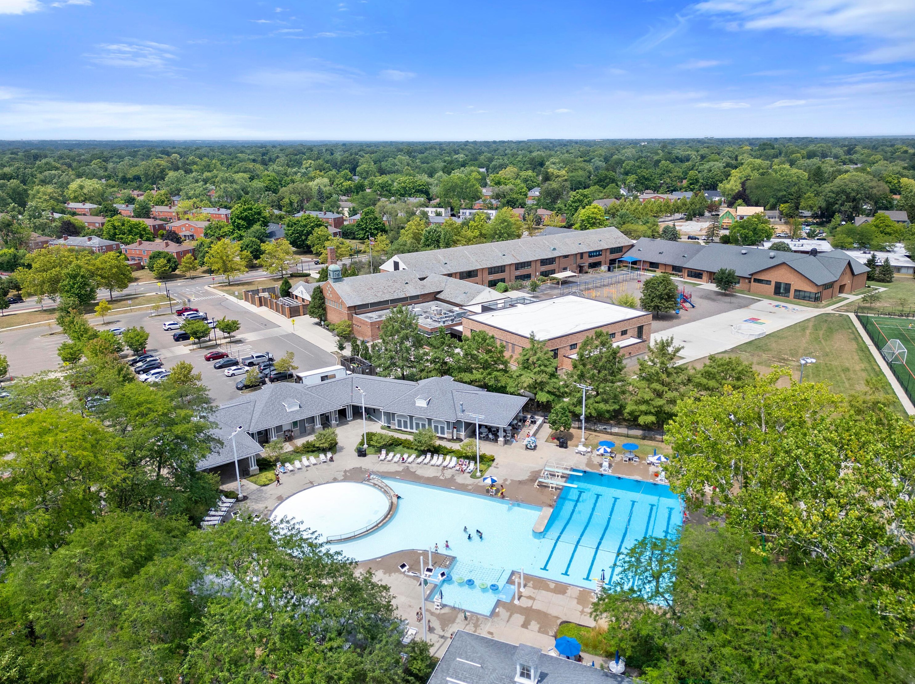 1455 Ashdowne Rd, Columbus OH 43221-3901 exterior