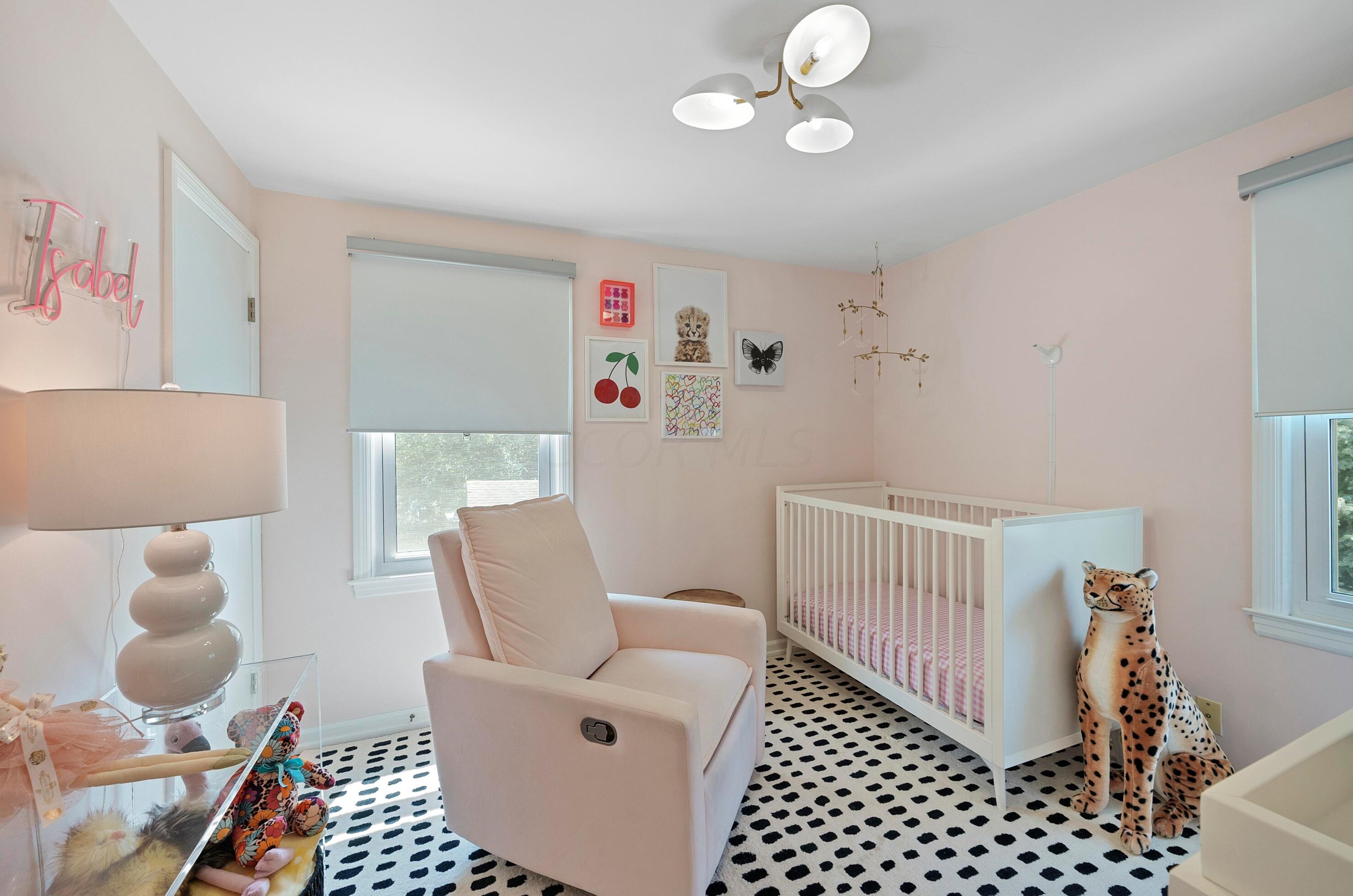 1455 Ashdowne Rd, Columbus OH 43221-3901 exterior