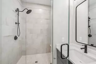 270 Dickenson St, Columbus, OH 43215 - Photo 20