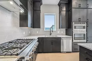 270 Dickenson St, Columbus, OH 43215 - Photo 6