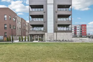 270 Dickenson St, Columbus, OH 43215 - Photo 2