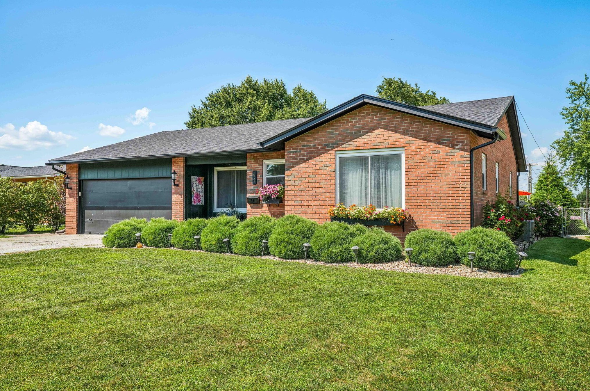 44 Tanglewood Dr, Delaware, OH 43015