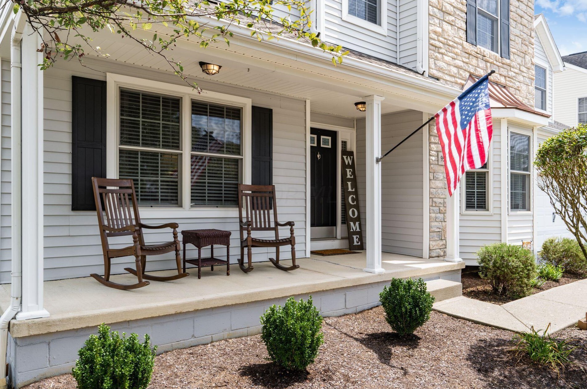 952 Mcmunn St, Pickerington, OH 43147