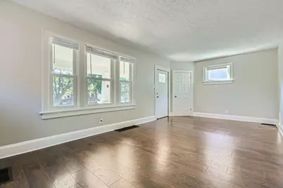 75 N Huron Avenue, Columbus, OH 43204 - Photo 6