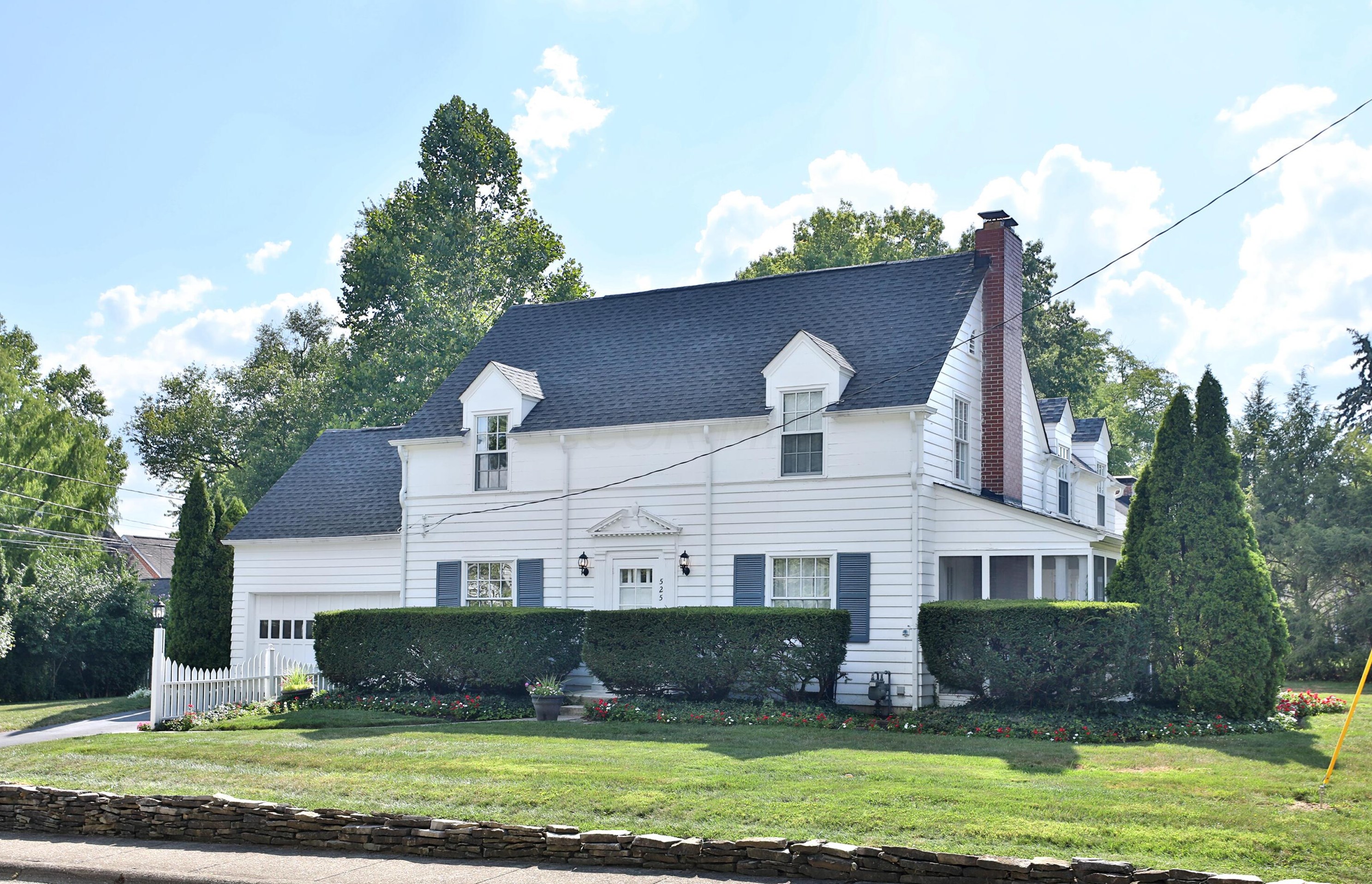 525 Hartford St, Sharon Township, OH 43085