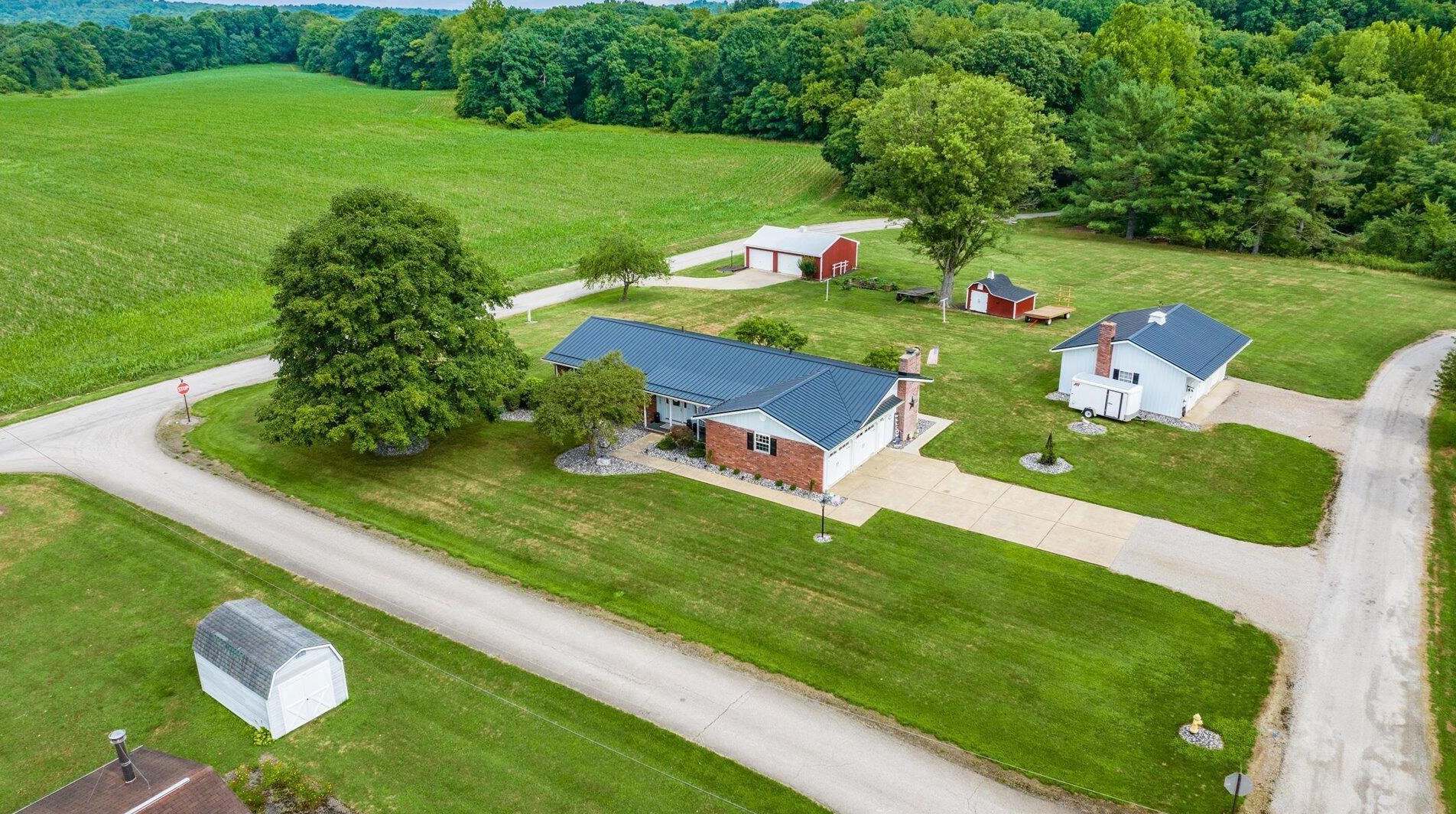 3005 Palmer Dr, Chandlersville, OH 43727