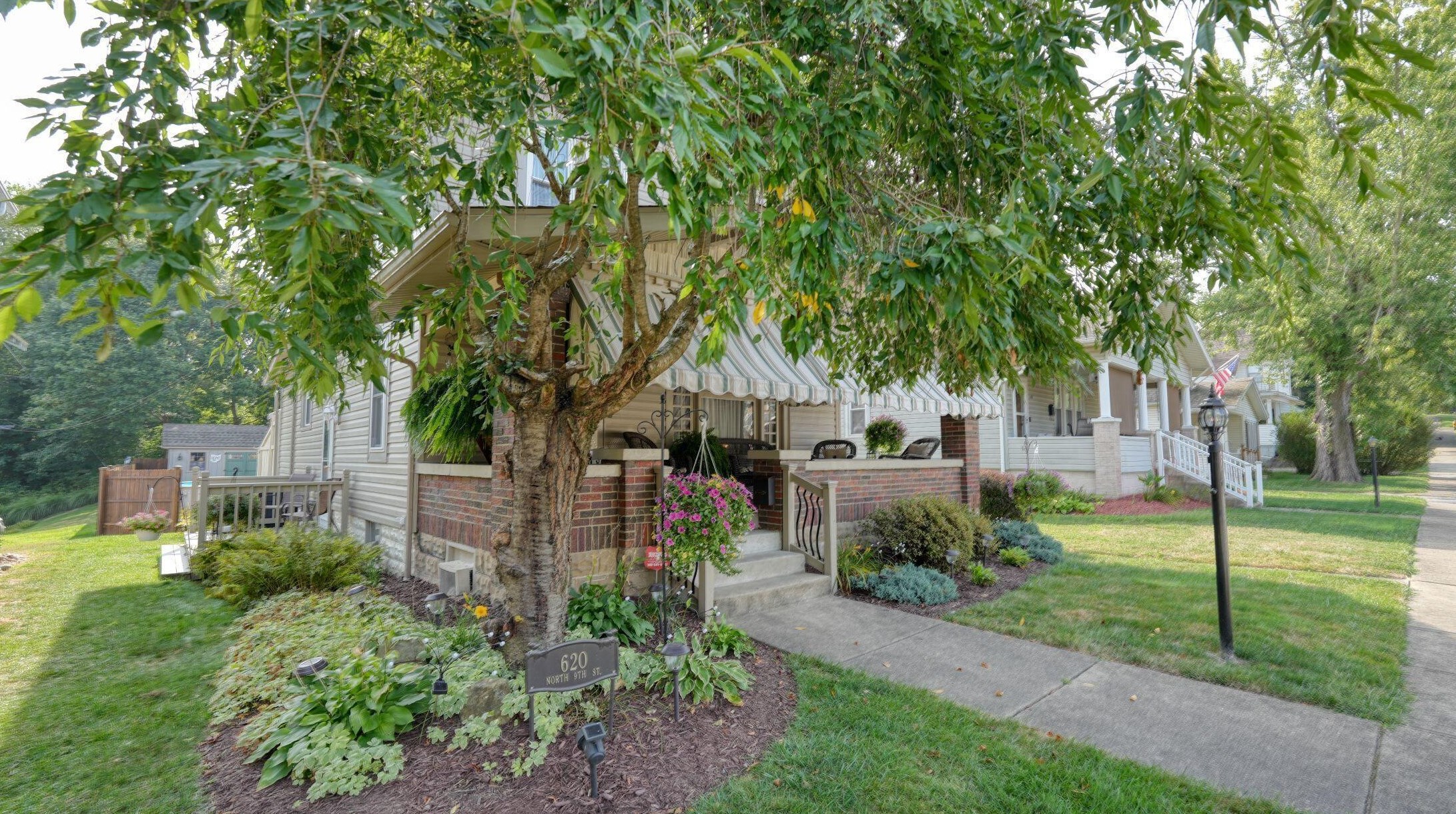 620 N 9th St, Cambridge, OH 43725