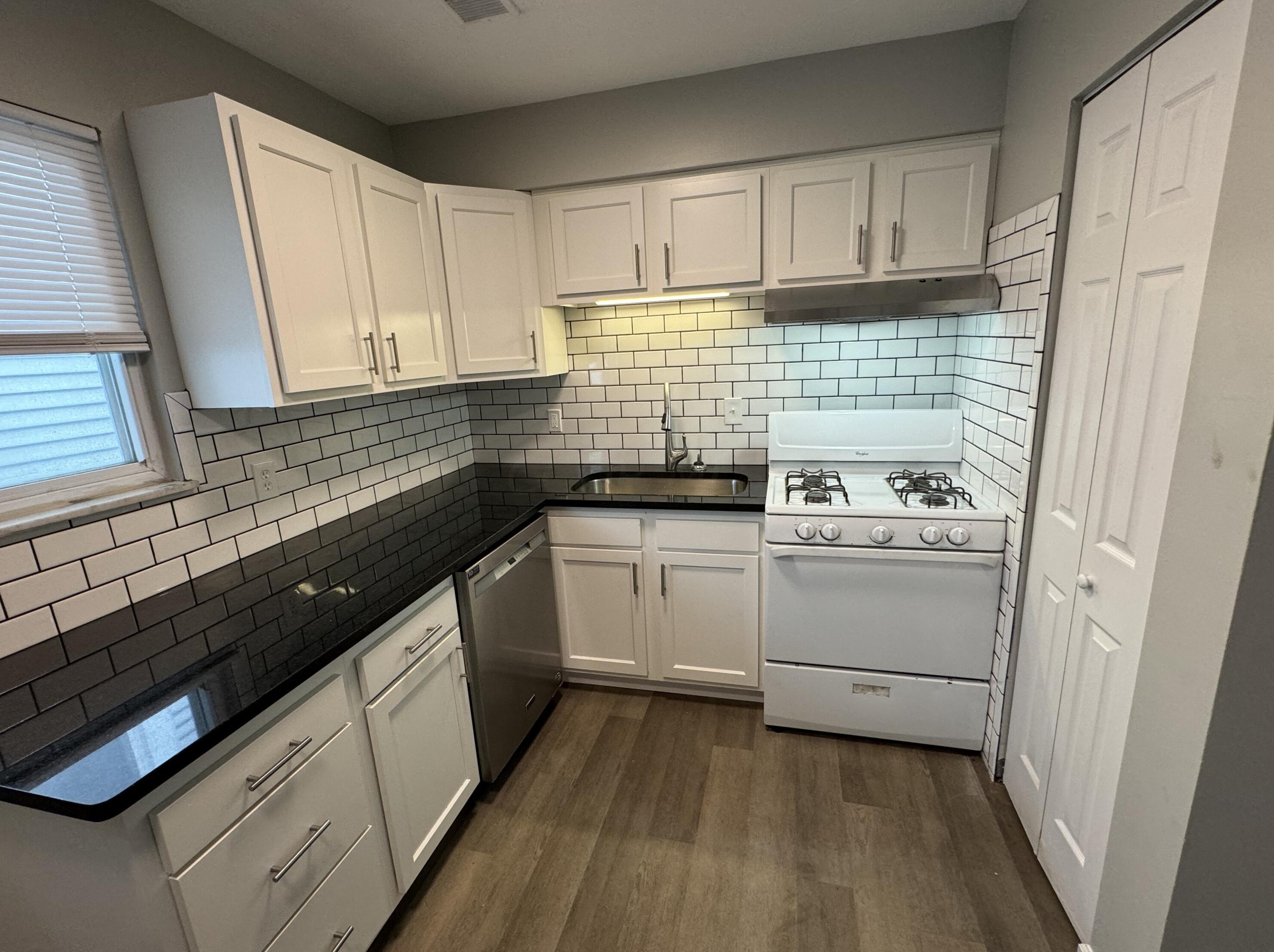 1470 Indianola Ave #b, Sharon Township, OH 43201