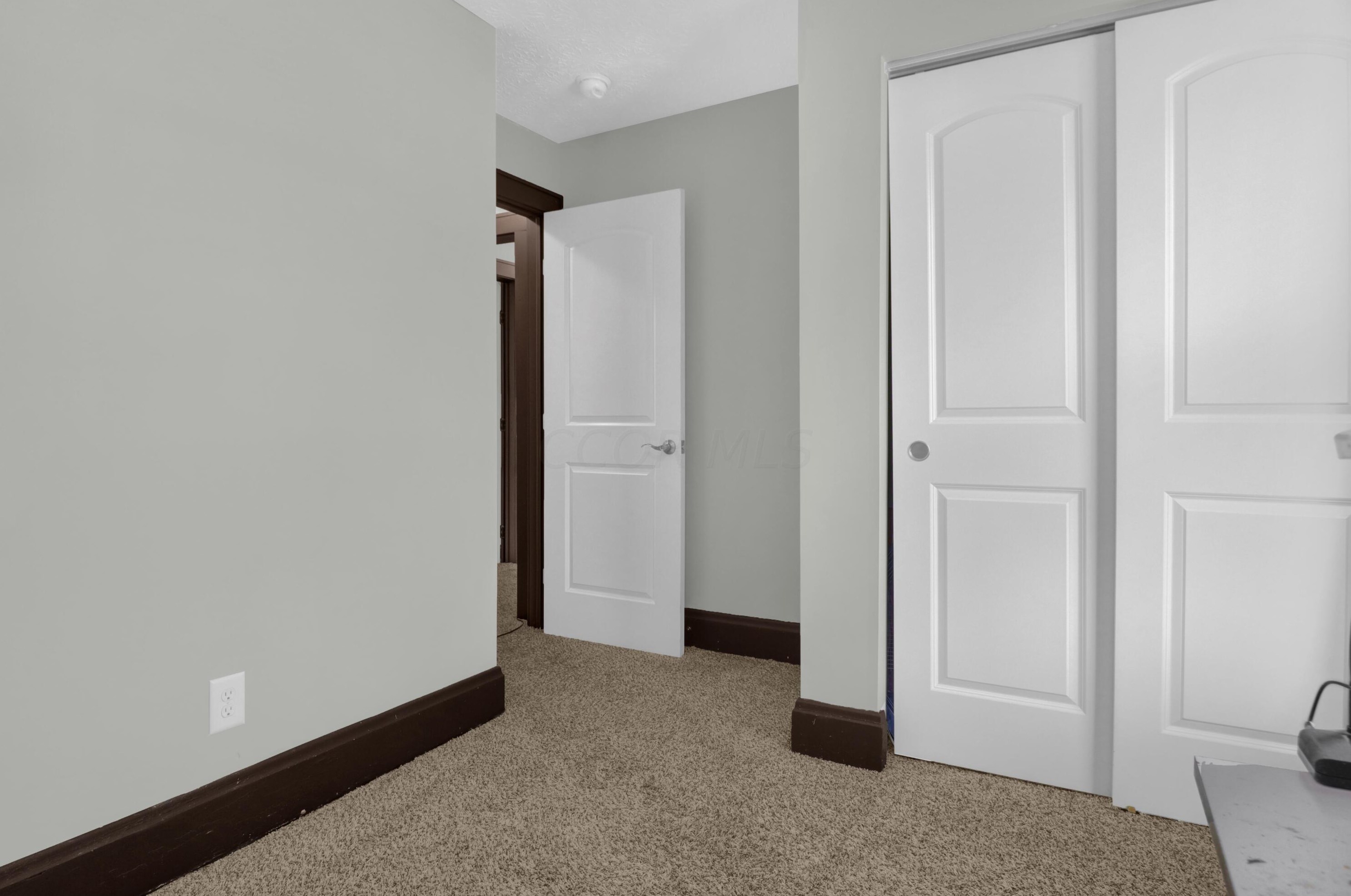 131 Eureka Ave, Columbus OH  43204-3205 exterior