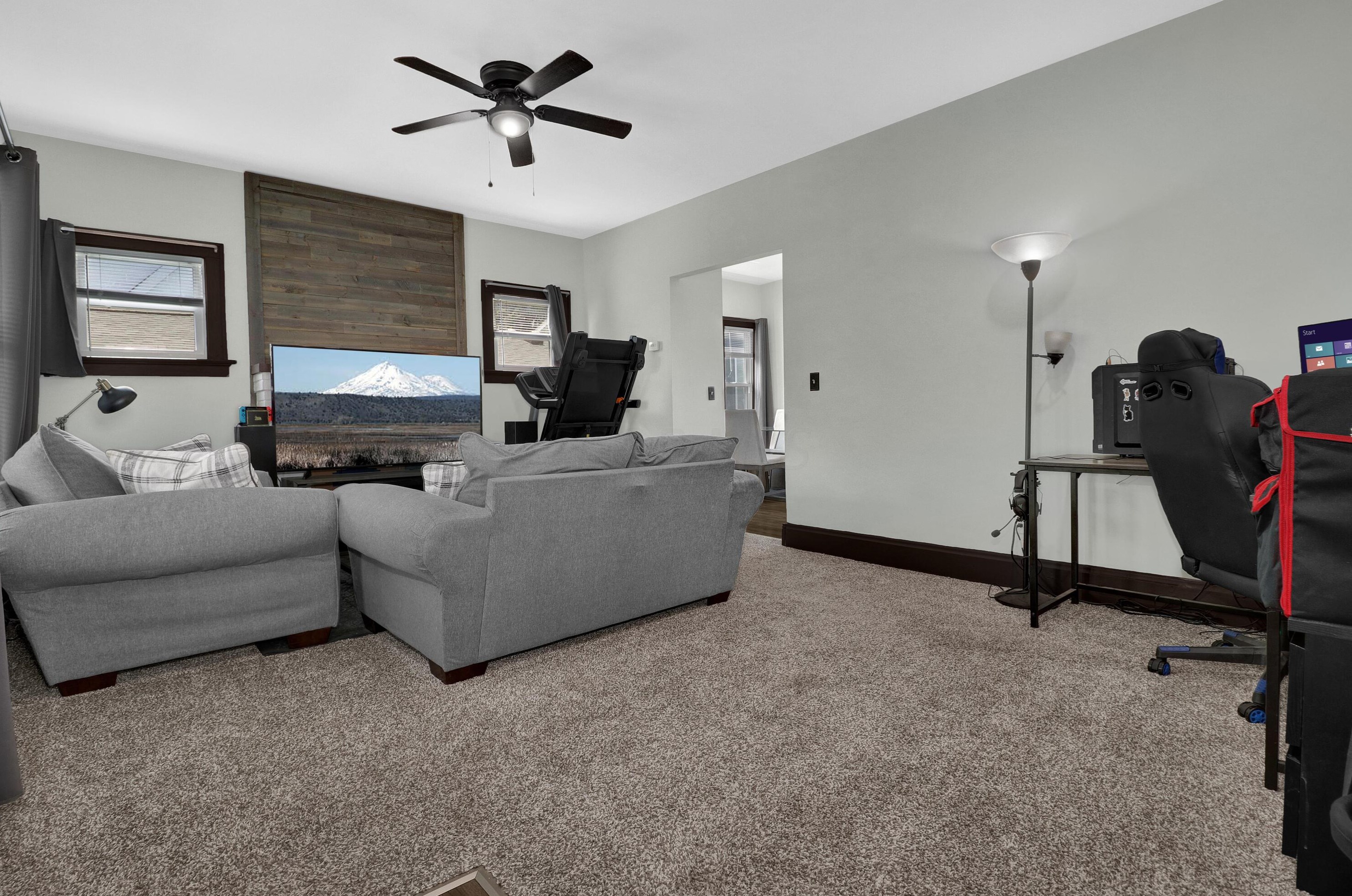 131 Eureka Ave, Columbus OH  43204-3205 exterior