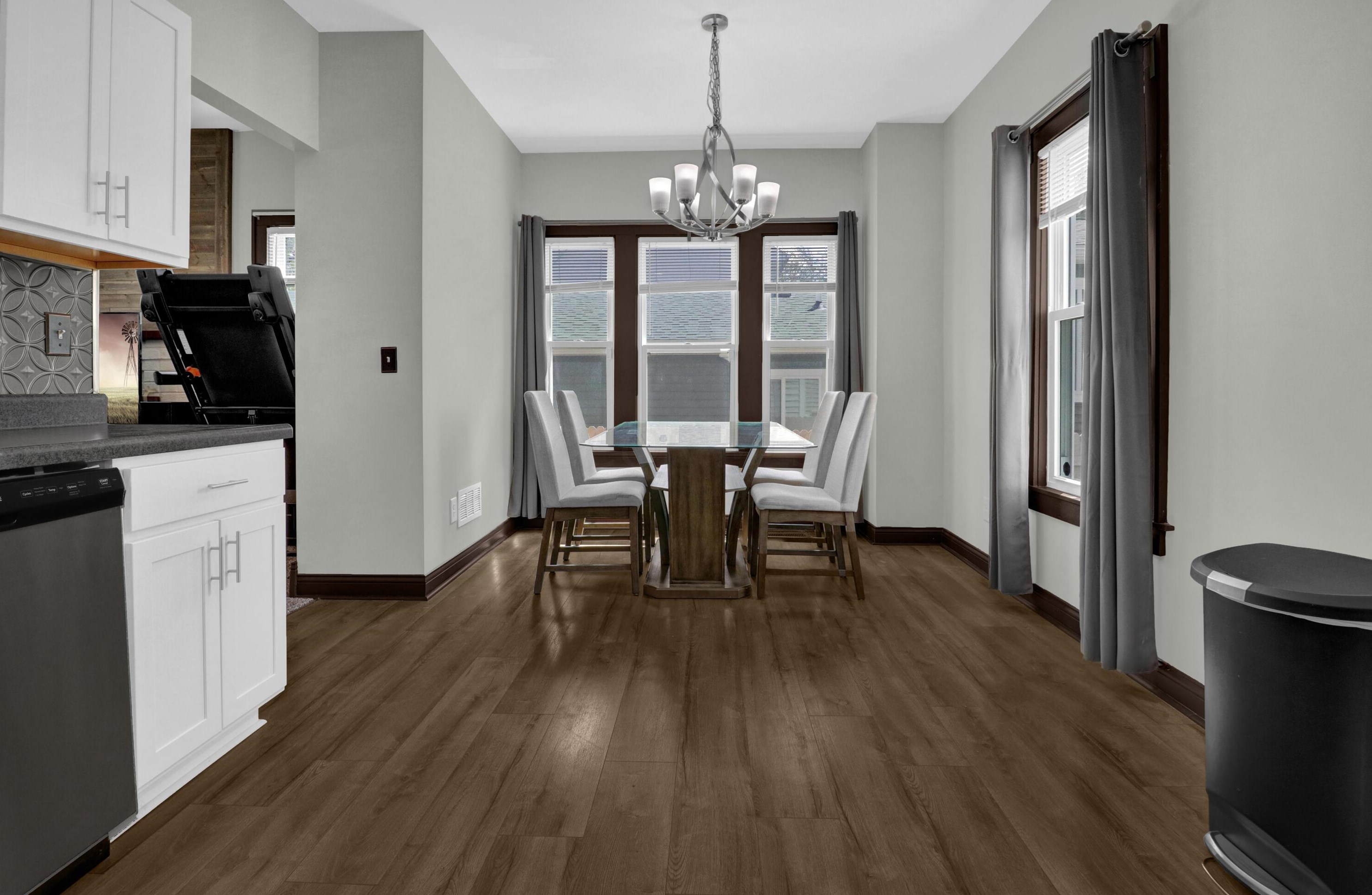 131 Eureka Ave, Columbus OH  43204-3205 exterior