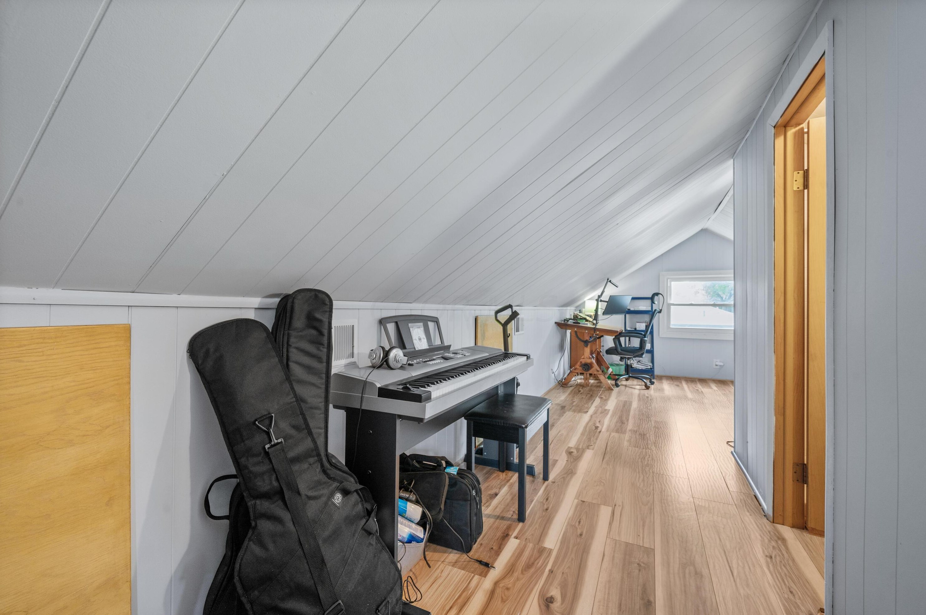 2615 Brentwood Rd, Columbus OH 43209-2218 exterior