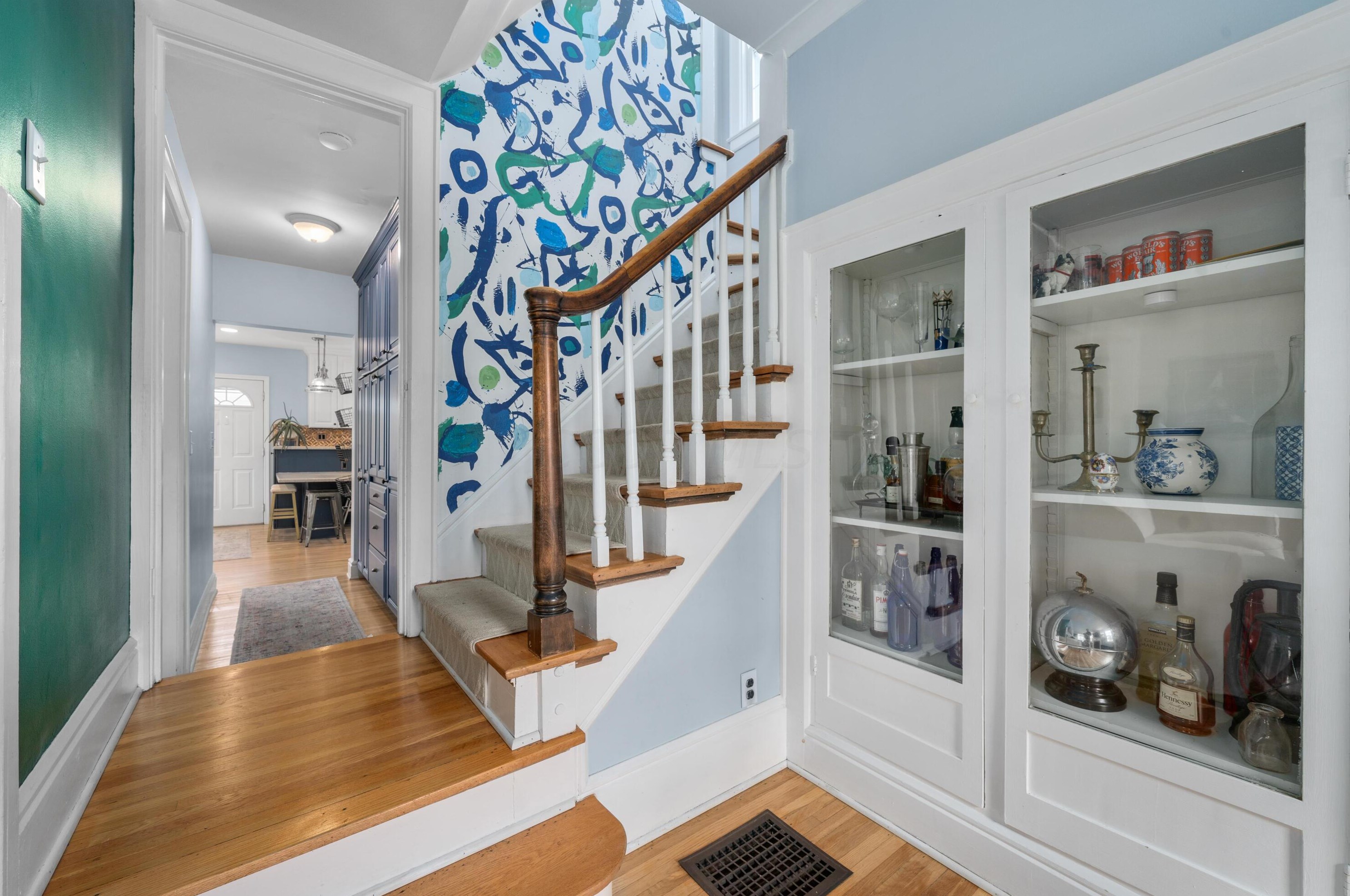 2615 Brentwood Rd, Columbus OH 43209-2218 exterior